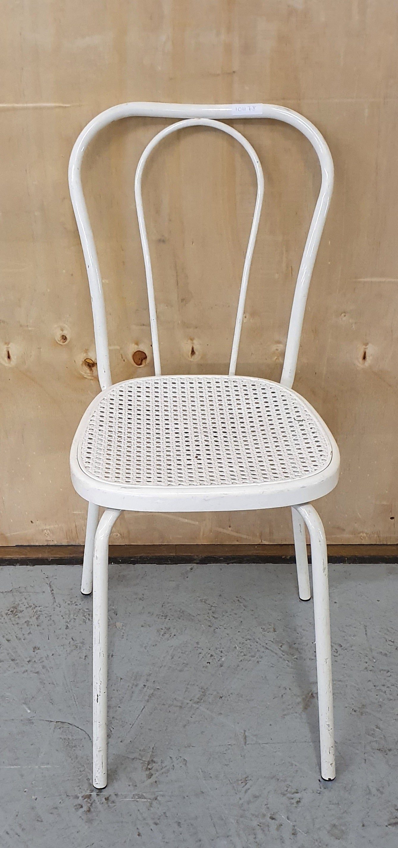 Single White Metal and Plastic Ratan Chair - 101178