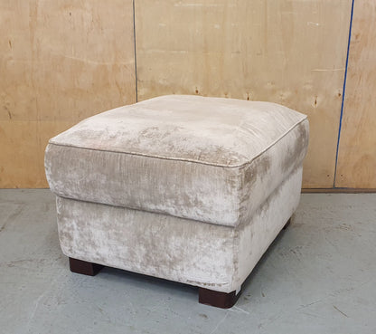 Beige Velvet Ottoman Storage Box - EL102702