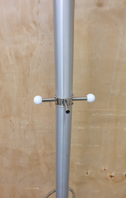 Feestanding Coat Stand with Round Marble Base - 104608