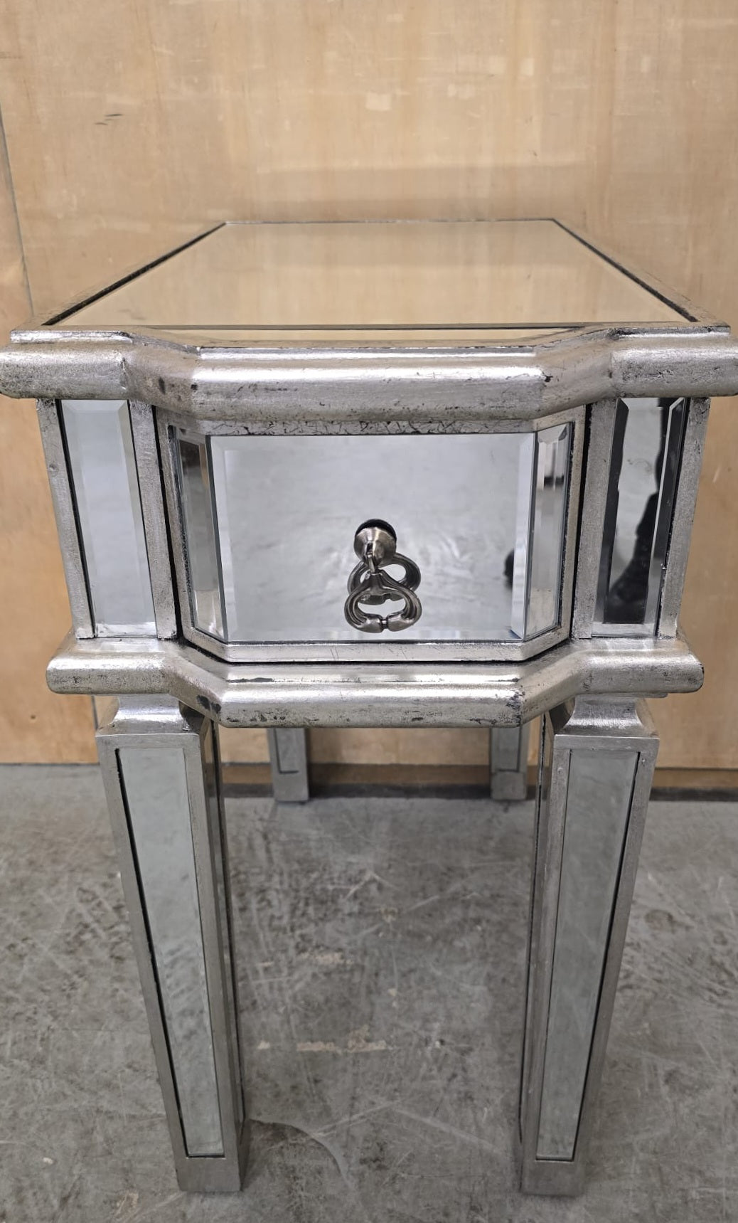 Single Mirrored Bedside Cabinet with Drawer - EL104754