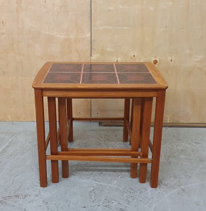 Mid Century Design Nest of Tables - EL104219