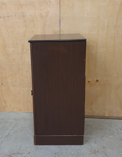 Mahogany Glass Door Cabinet with 1 Internal Shelf - EL104533