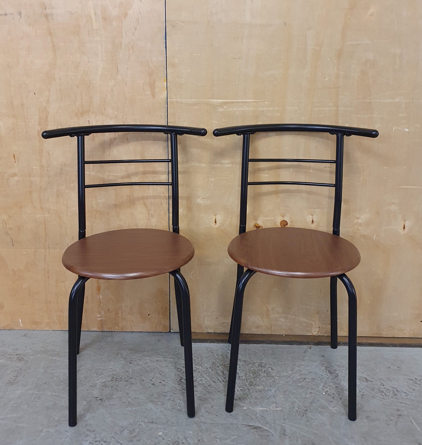 Small Table and Chairs Set - 104854