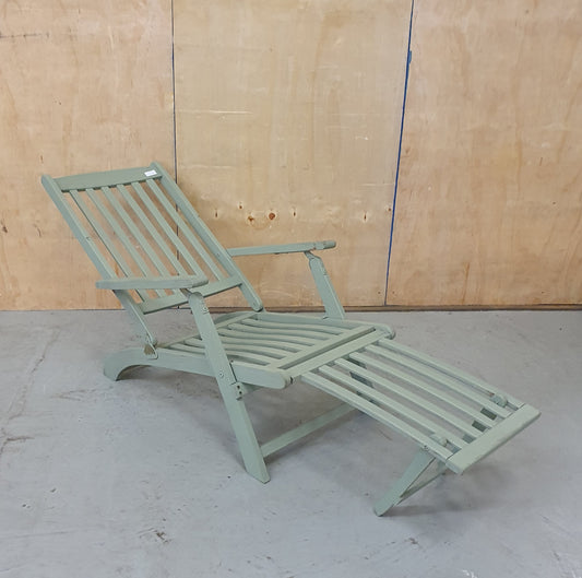 Green Wooden Slatted Reclining Garden Chair - EL102374