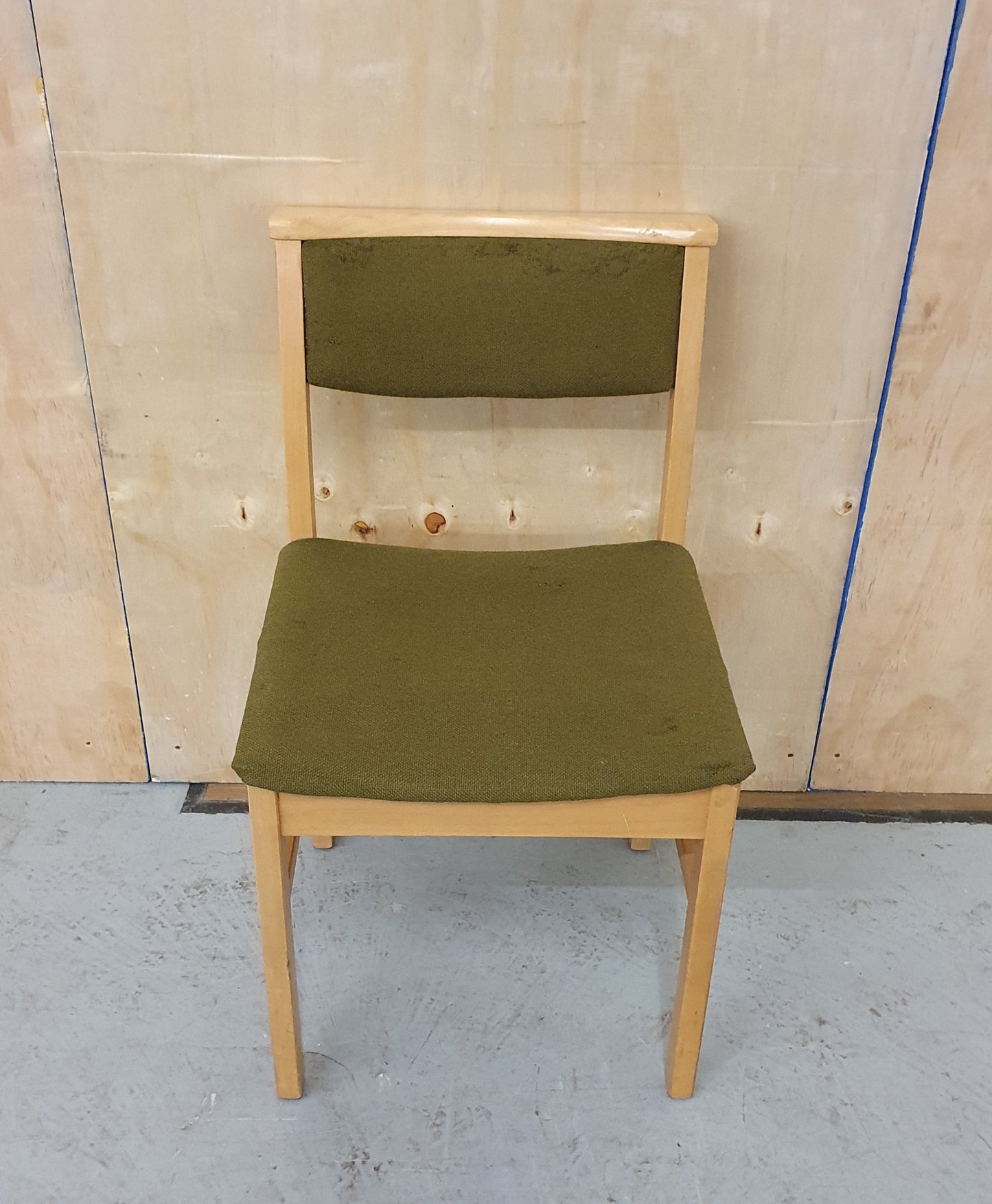 Single Olive Green Fabric Wooden Chair - 140224-06