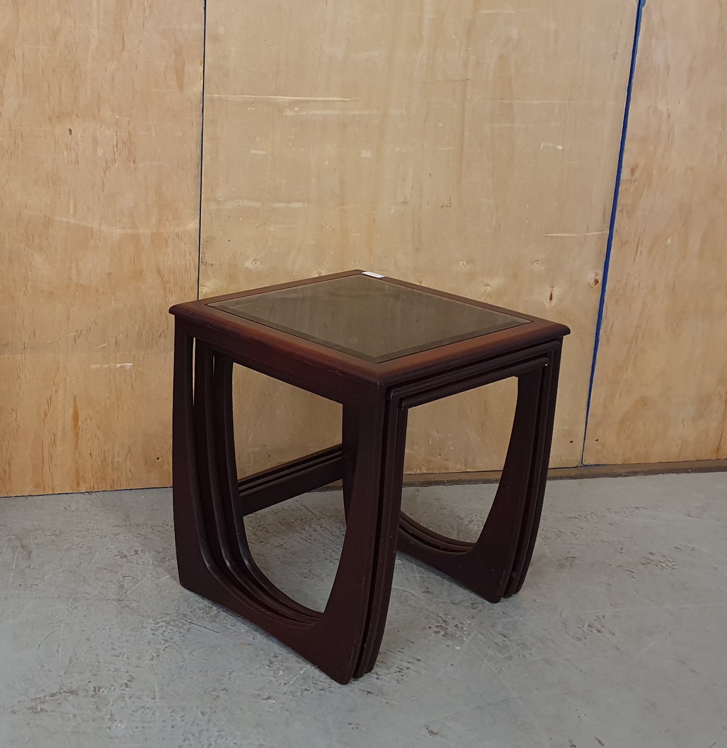 3 Mahogany Mid Century Design Nest of Tables - EL102785