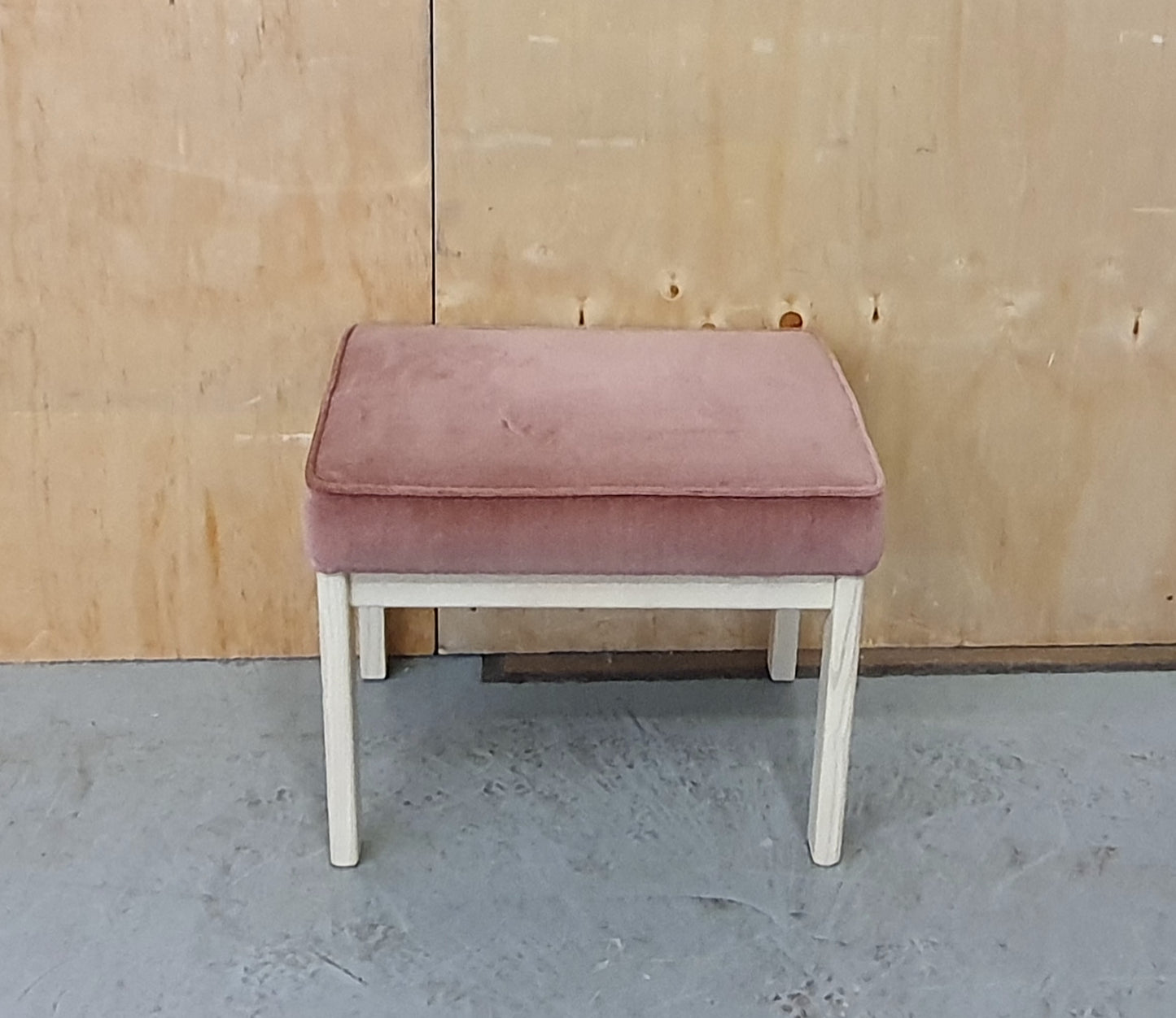 Pink Soft Fabric Foot Stool with Wooden Frame - EL102804