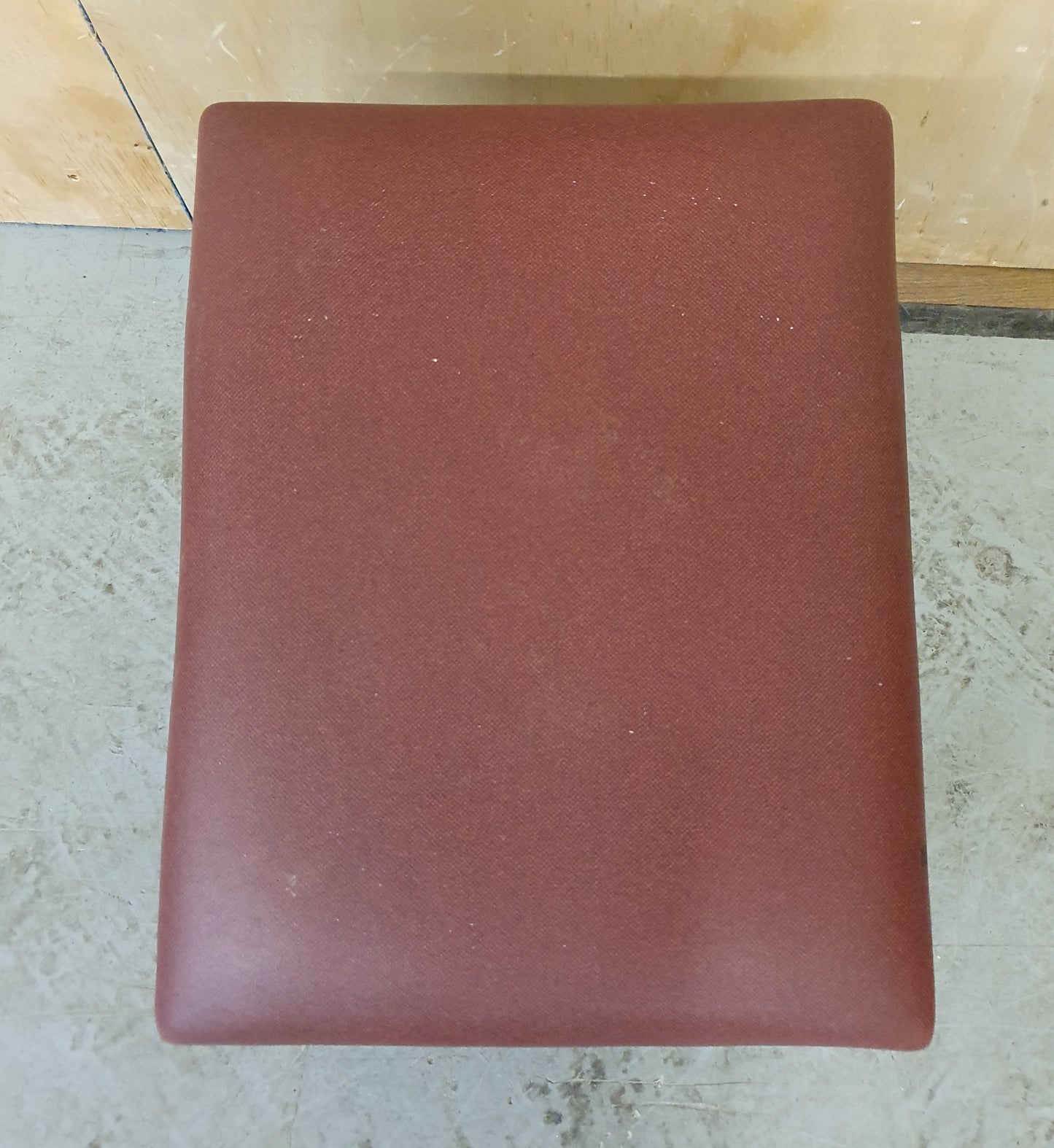 Maroon Vinyl Top Raised Wooden Footstool - EL102907