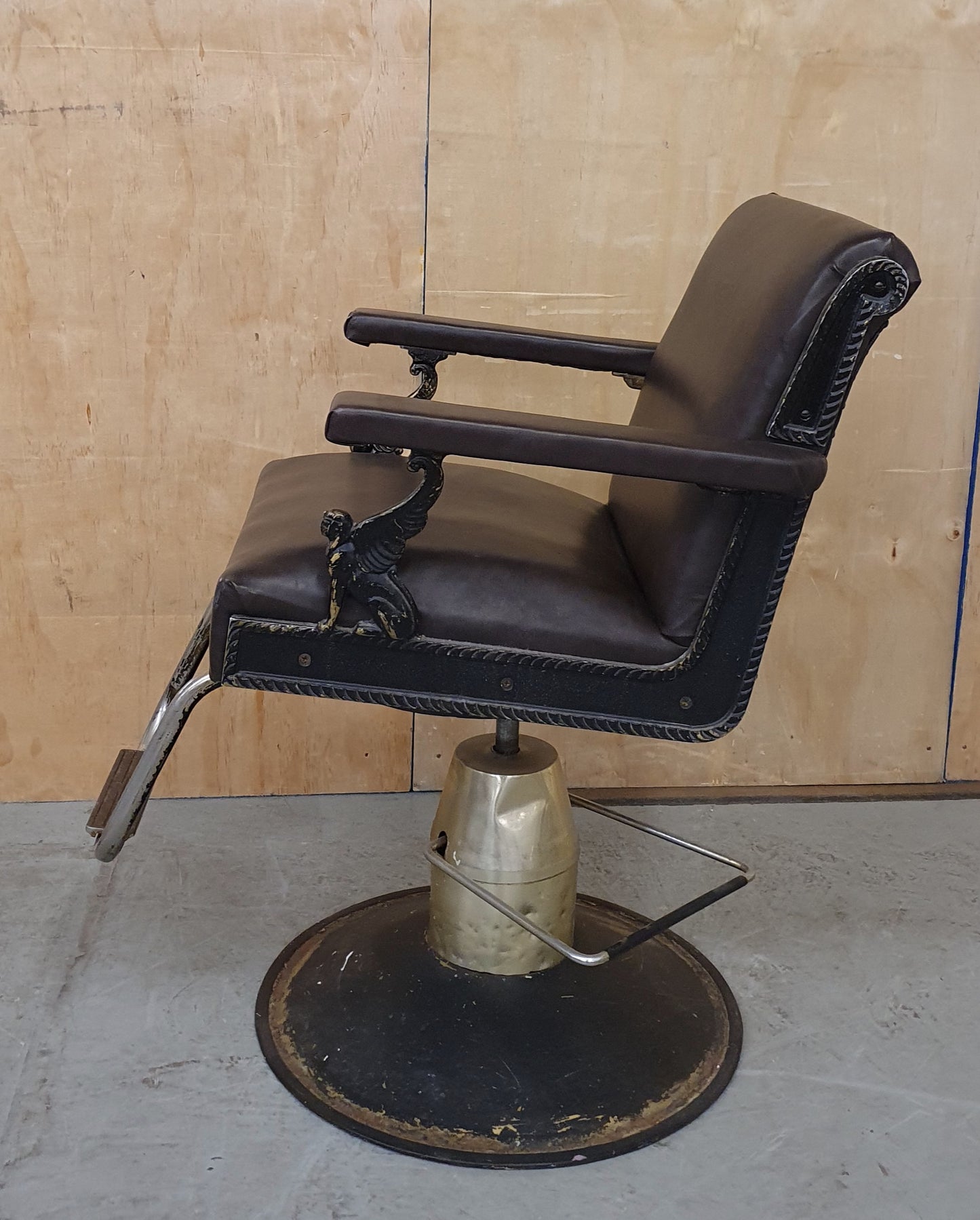 Vintage Style Barbers Chair with Egyption Sphynx Under Each Armrest -103031