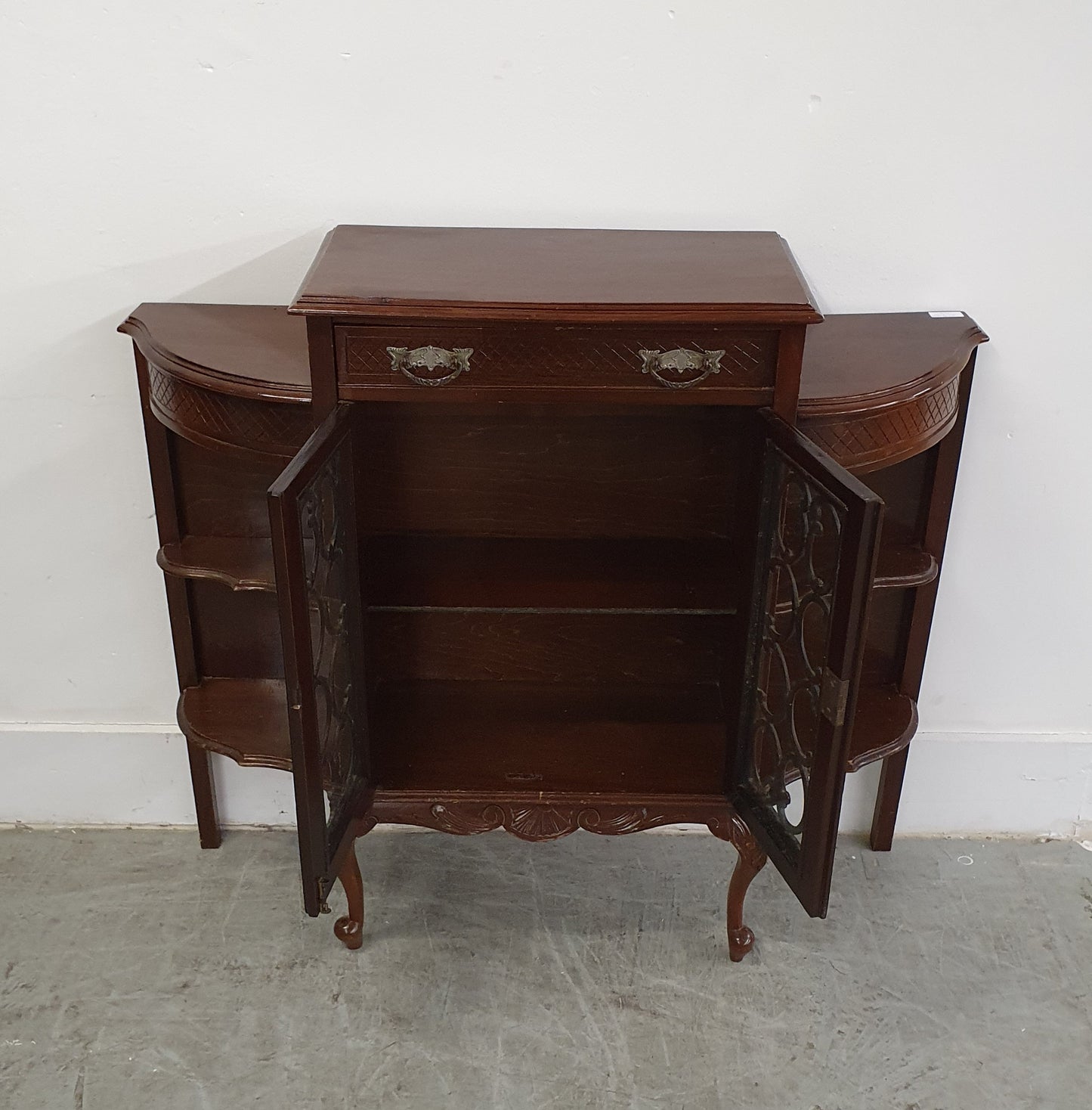 Vintage Queen Ann Style Mahogany Glass 2 Door Display Cabinet - EL100617