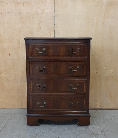 Small Mahogany Cabinet with 1 Door and Open Top Lid - 180925-01