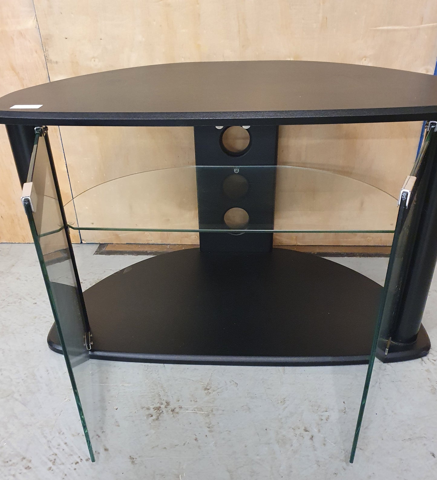 Curved Black Glass Door Cabinet - EL101511