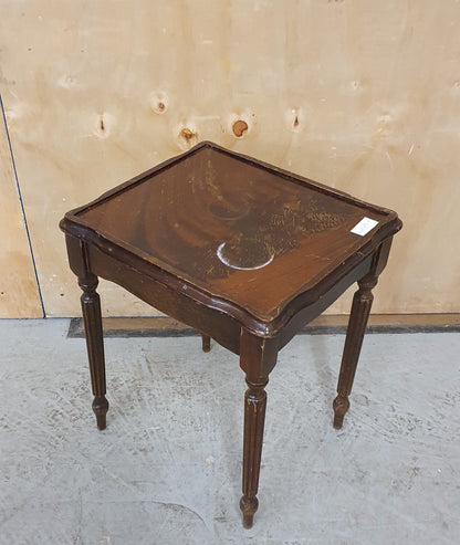 Small Mahogany Side Table with Slim Legs - EL103508