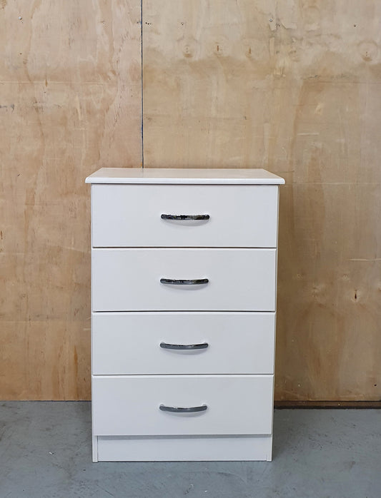 4 Drawer White Wood Chest of Drawers - 101564