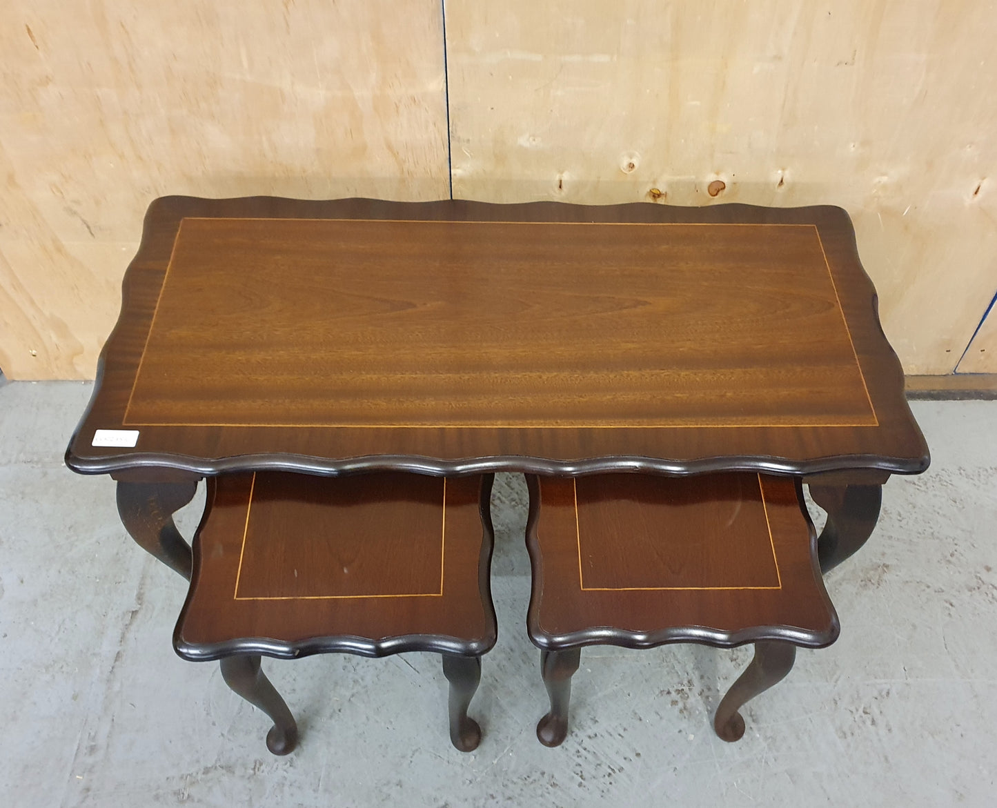 Mahogany Large Coffee Table with 2 Small Nest of Tables and Cabriole Legs - EL102783