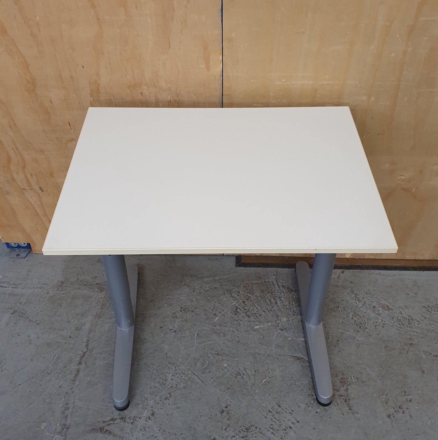 Small White Desk with Chrome Legs - EL104918