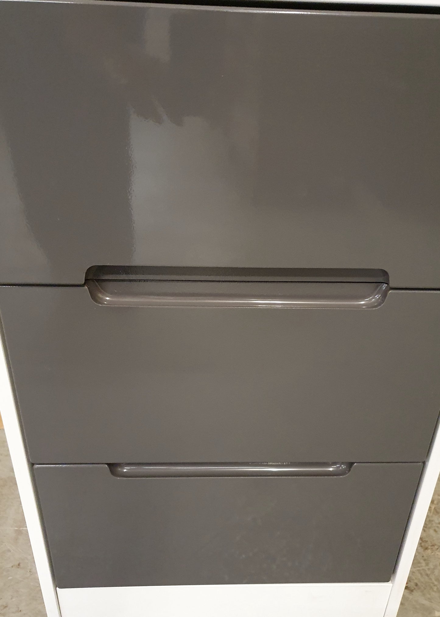 Single White Wood 3 Drawer Bedside Cabinet with Grey High Gloss Front - 190925-01