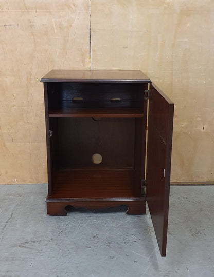 Small Mahogany Cabinet with 1 Door and Open Top Lid - 180925-01