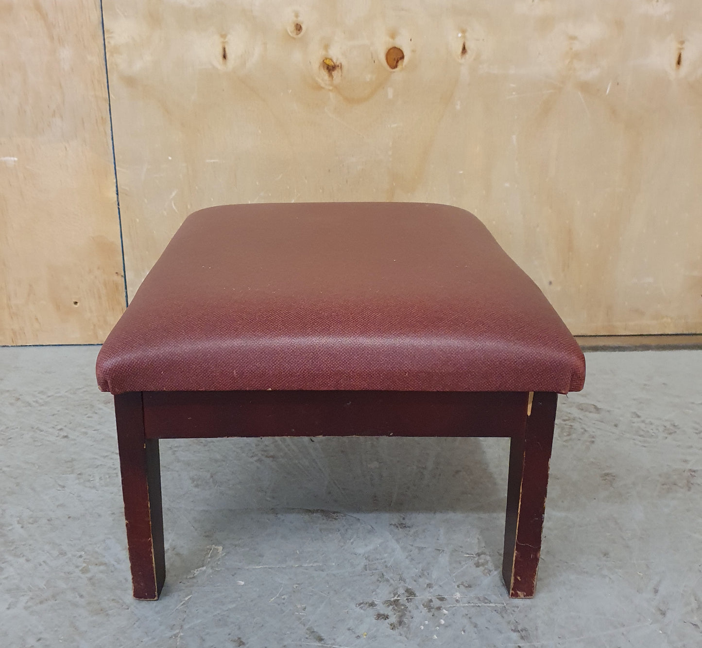 Maroon Vinyl Top Raised Wooden Footstool - EL102907