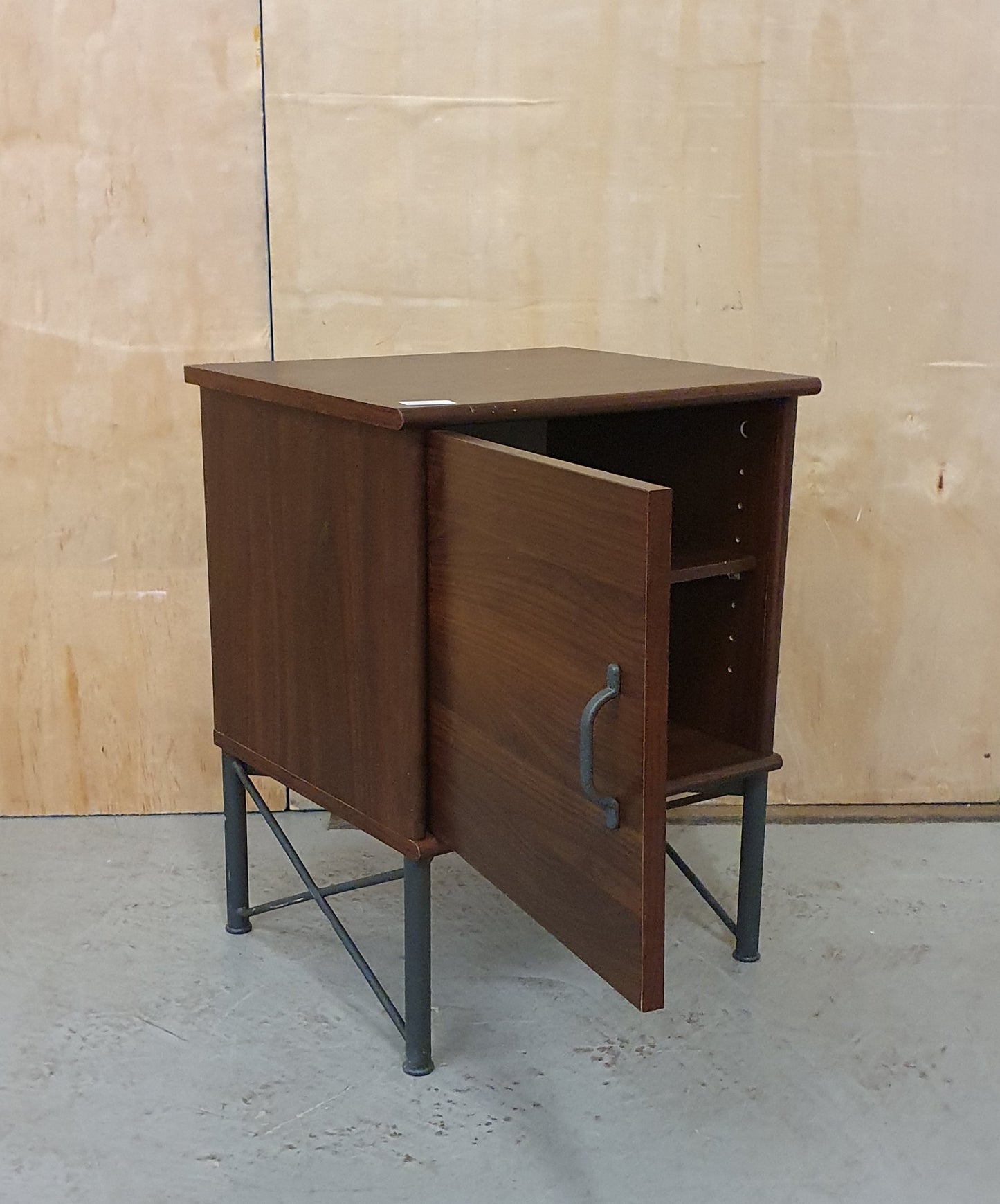 1 Door Mahogany Cabinet with Interior Shelf on Metal Frame - E102260