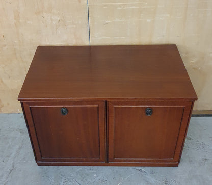 2 Door Wood Cabinet with 1 Internal Shelf - EL104470