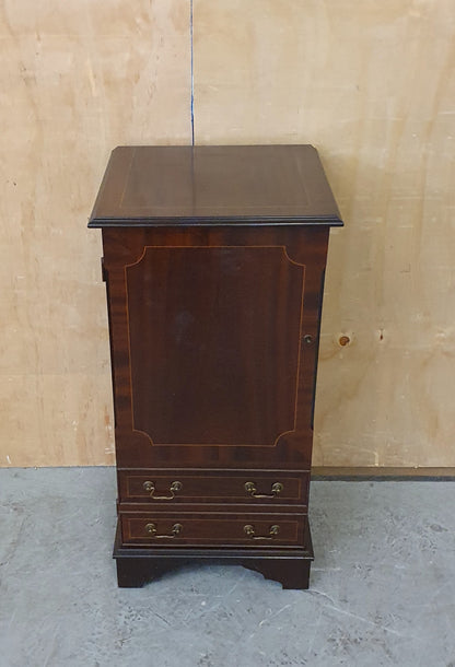 Mahogany Cabinet with Open Top Lid - 104420