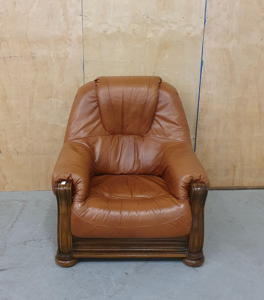 Brown Leather Armchair with Decorative Wooden Frame - 103095