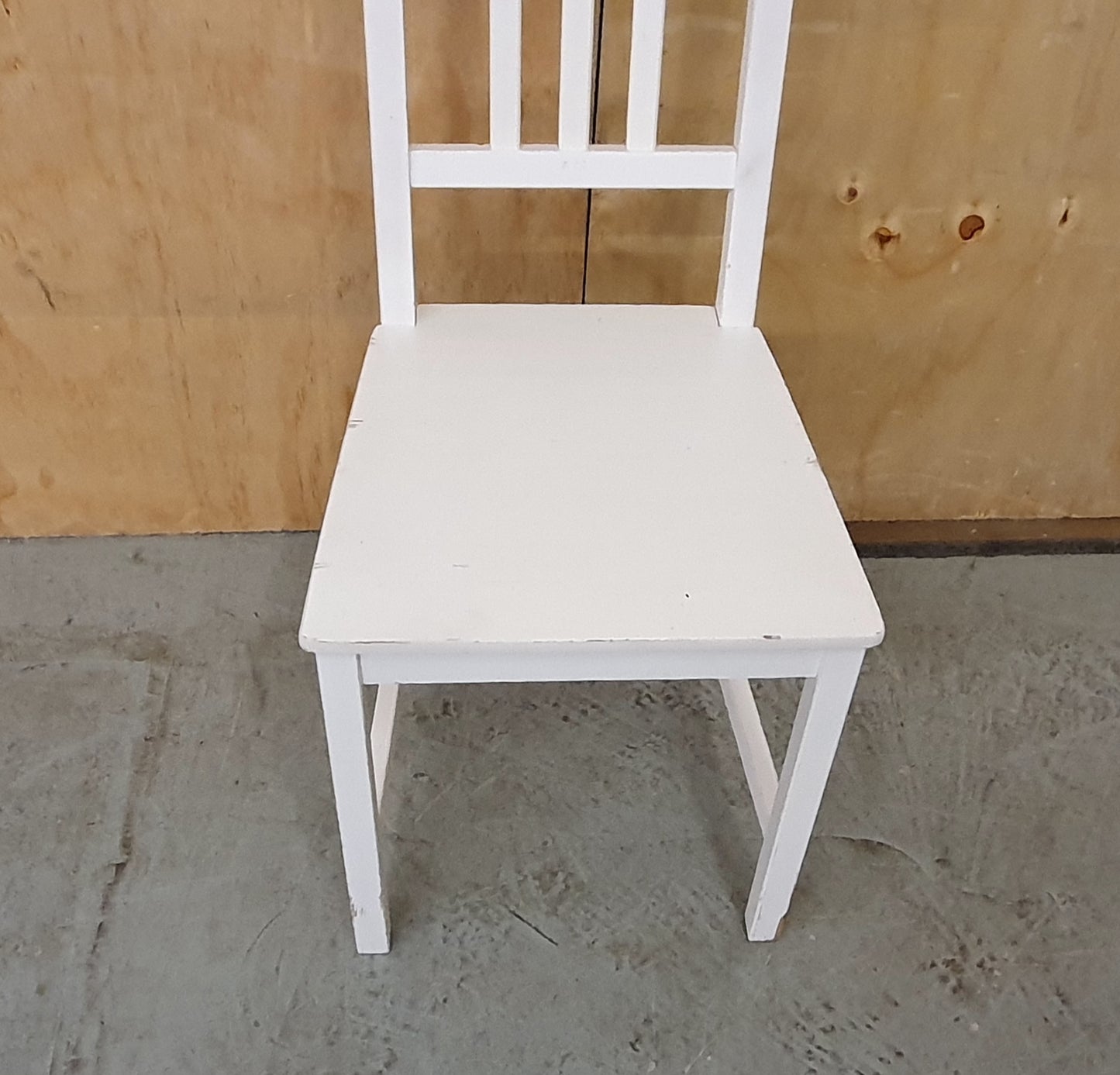 IKEA Single White Wooden Dining Chair - EL102802