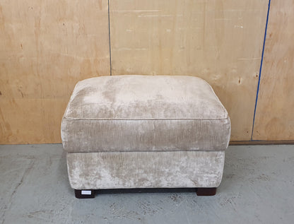 Beige Velvet Ottoman Storage Box - EL102702