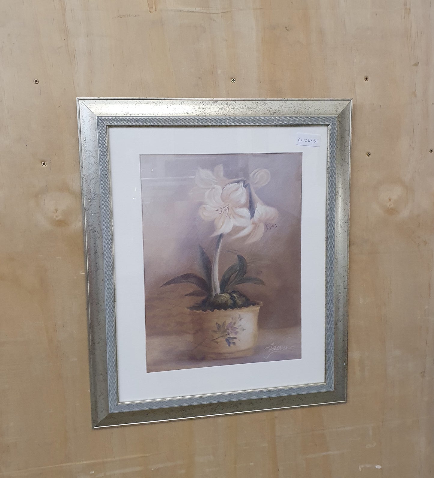 OLIVERS FLOWER Art in Silver Frame - EL102851