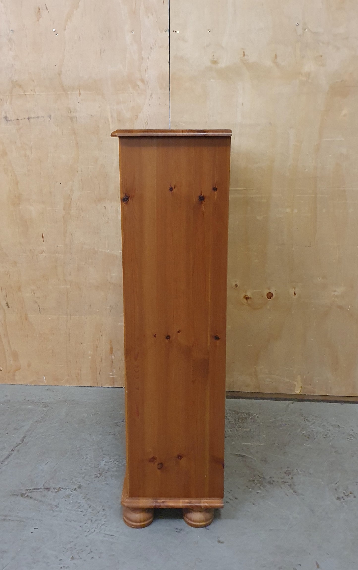 Small Pine Free Standing Bookcase - 104769