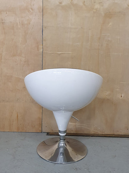 Egg Chair with Adjustable Height - 101570