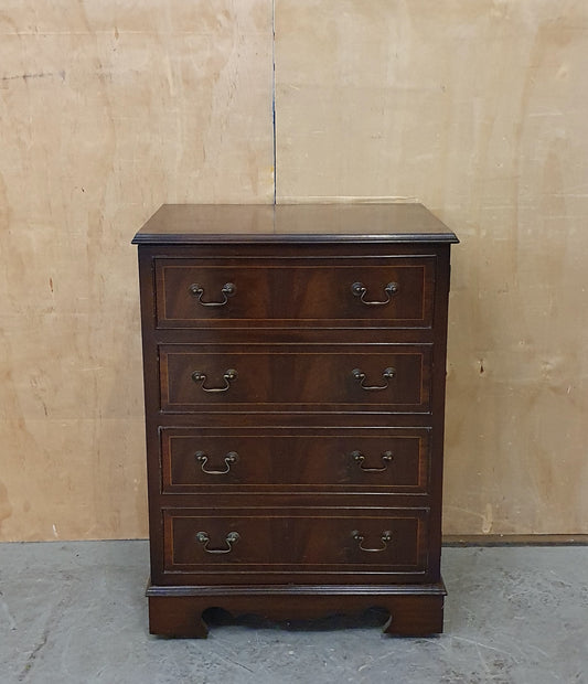 Small Mahogany Cabinet with 1 Door and Open Top Lid - 180925-01