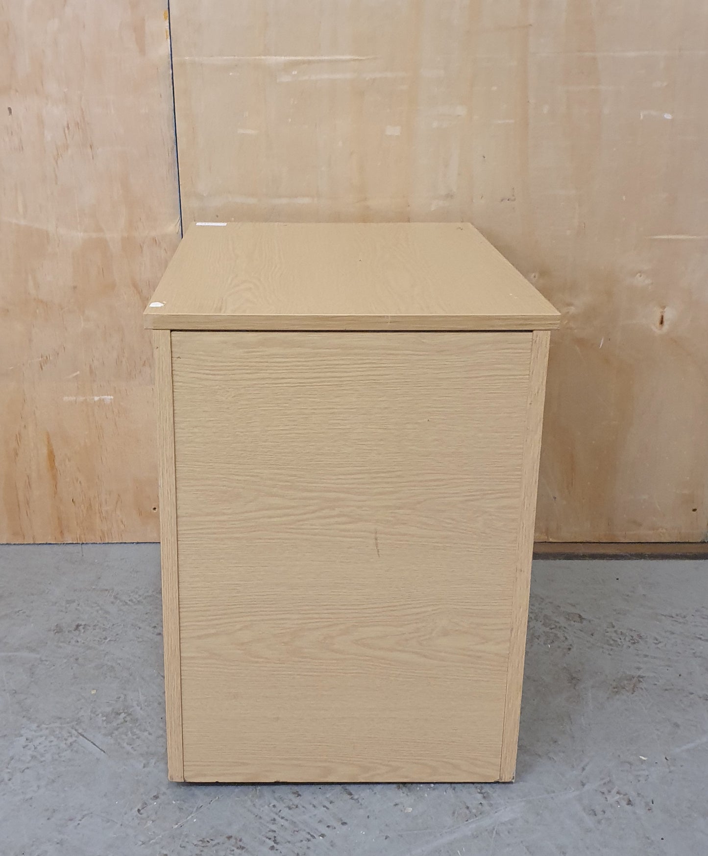 Wooden 3 Drawer Filing Cabinet on Wheels - EL102882