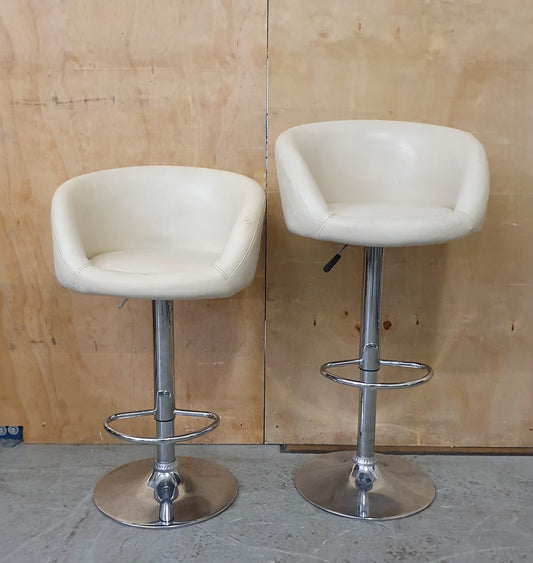 2 Matching Cream Faux Leather Bar Stools - EL104231 / EL104232