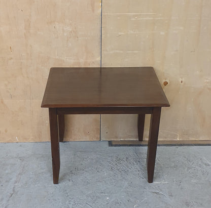 Small Mahogany Coffee Table - EL104498