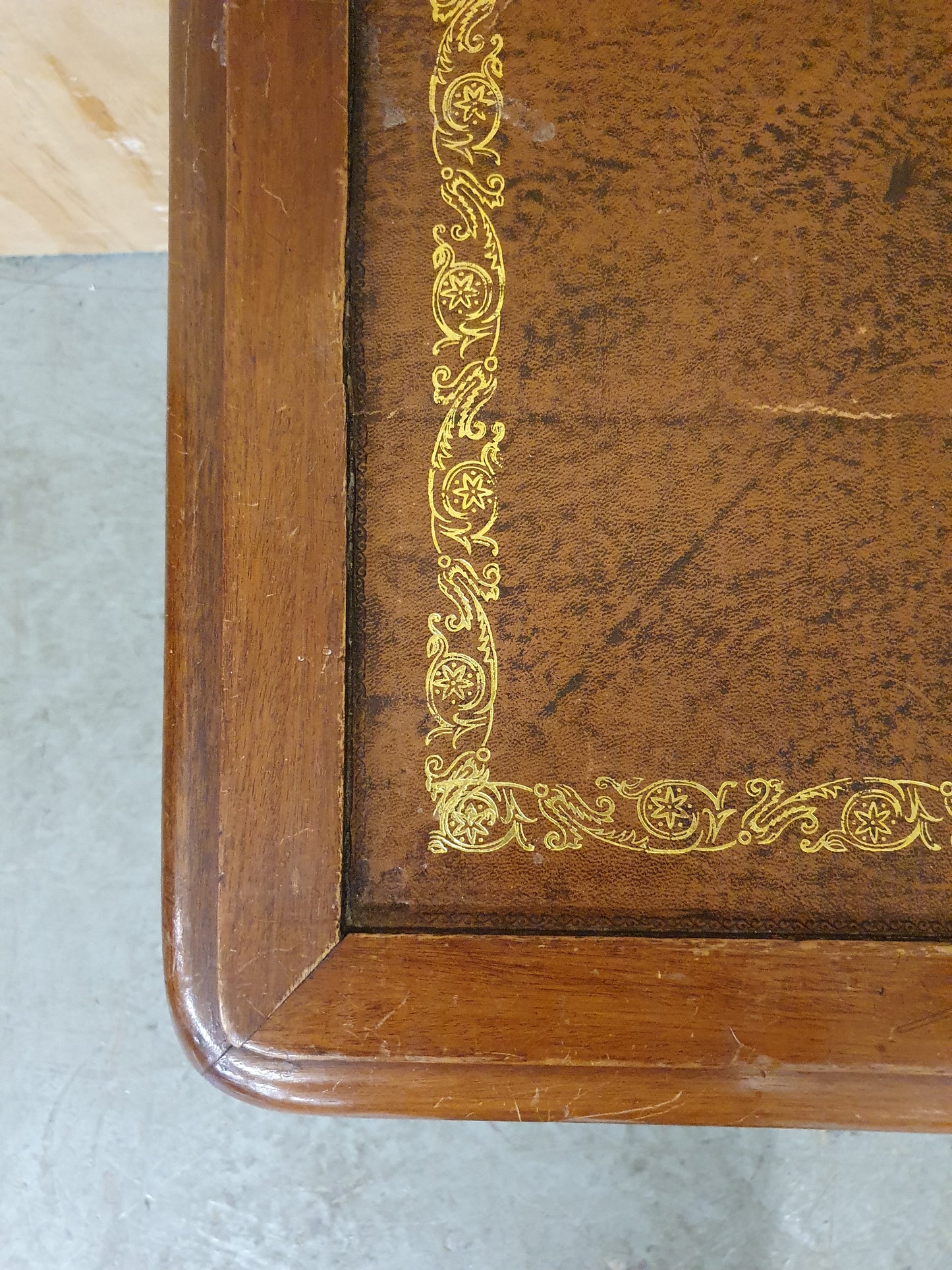 Wood Storage Box with Open Top Decorative Lid - EL104402