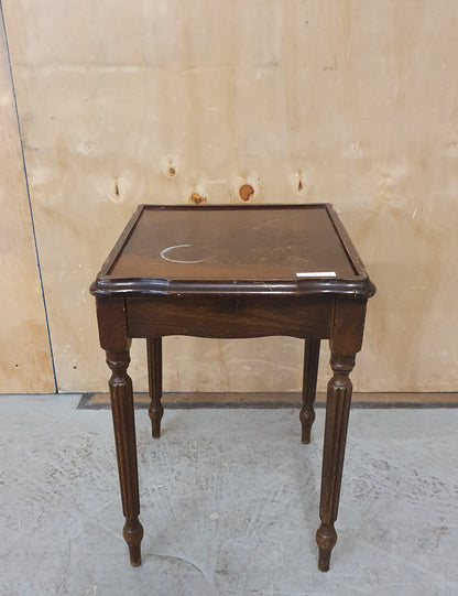 Small Mahogany Side Table with Slim Legs - EL103508