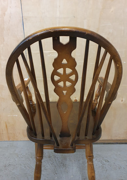 Mahogany Spindle Decorative Back Single Dining Chair with Arms - BB250324-13