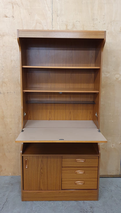Vintage Display Cabinet - 104807