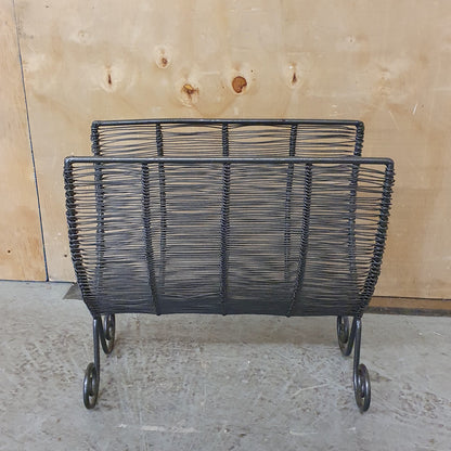 Metal Wire Magazine Rack - EL104441