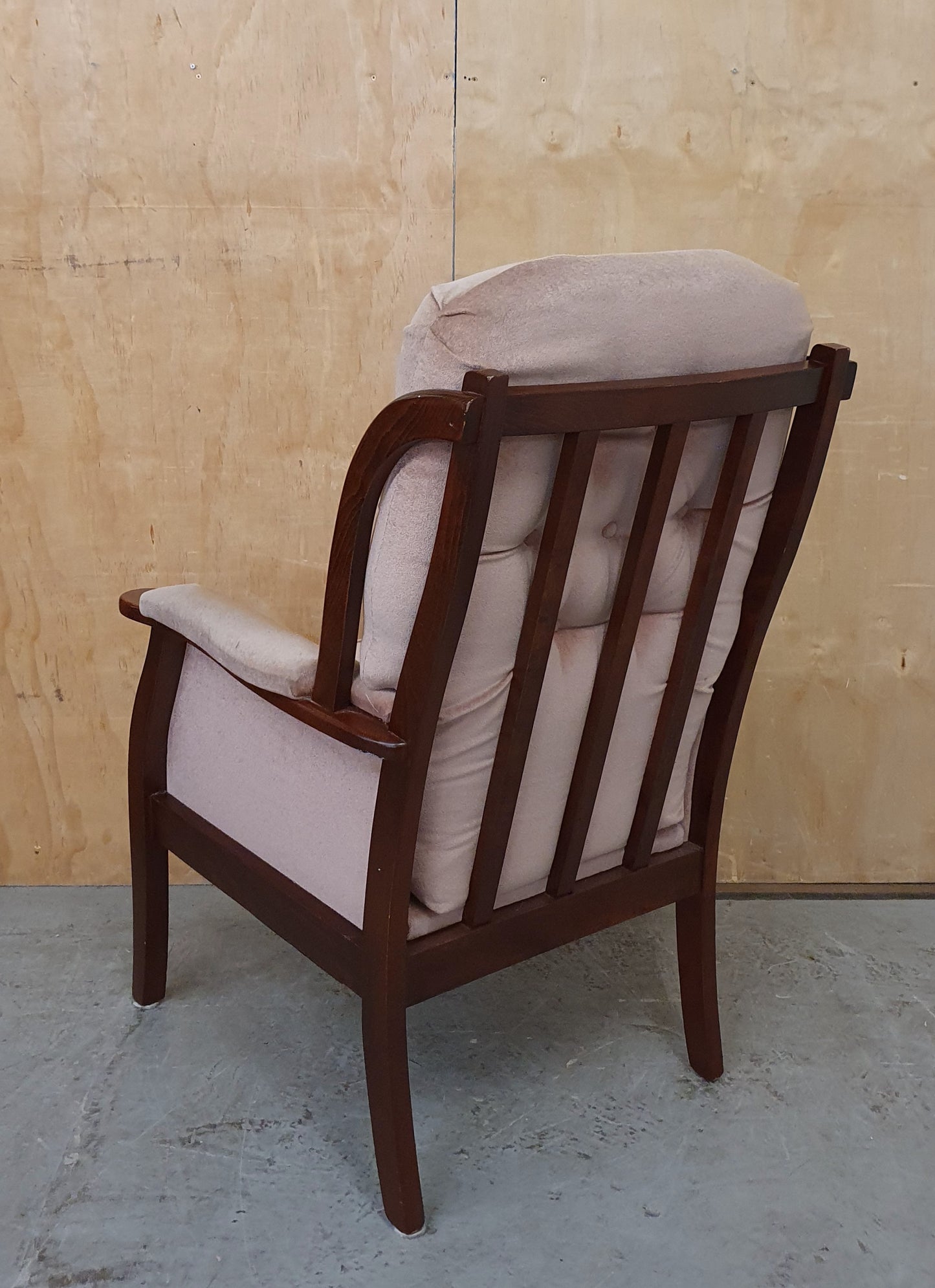 Maroon Velvet Armchair with Deep Buttoned Back Rest and Dark Wood Frame - 010825-01
