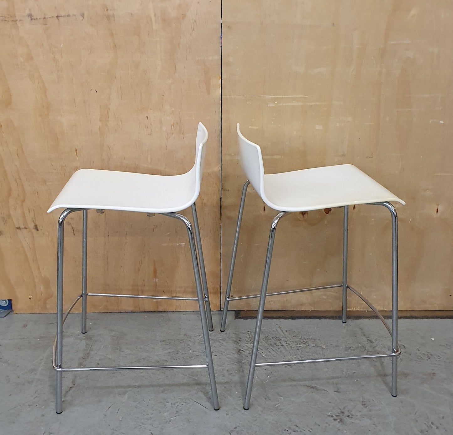 2 Matching White Stackable Bar Stools with Chrome Frame - RN193195 / RN103196