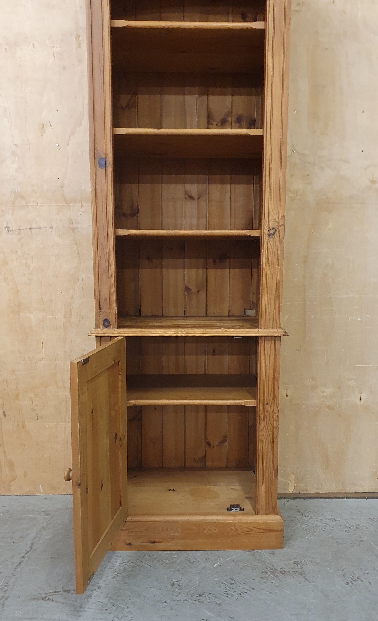Tall Pine Display Cabinet with 3 Shelves and 1 Bottom Door - 104808