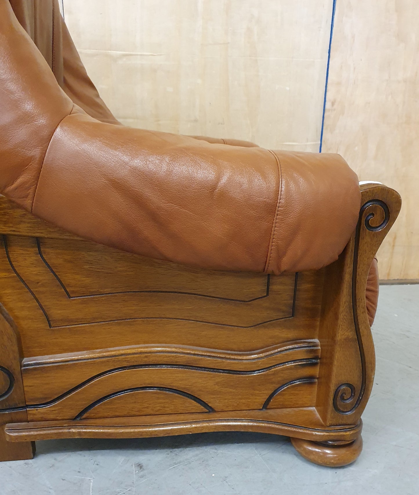 Brown Leather Armchair with Decorative Wooden Frame - 103095