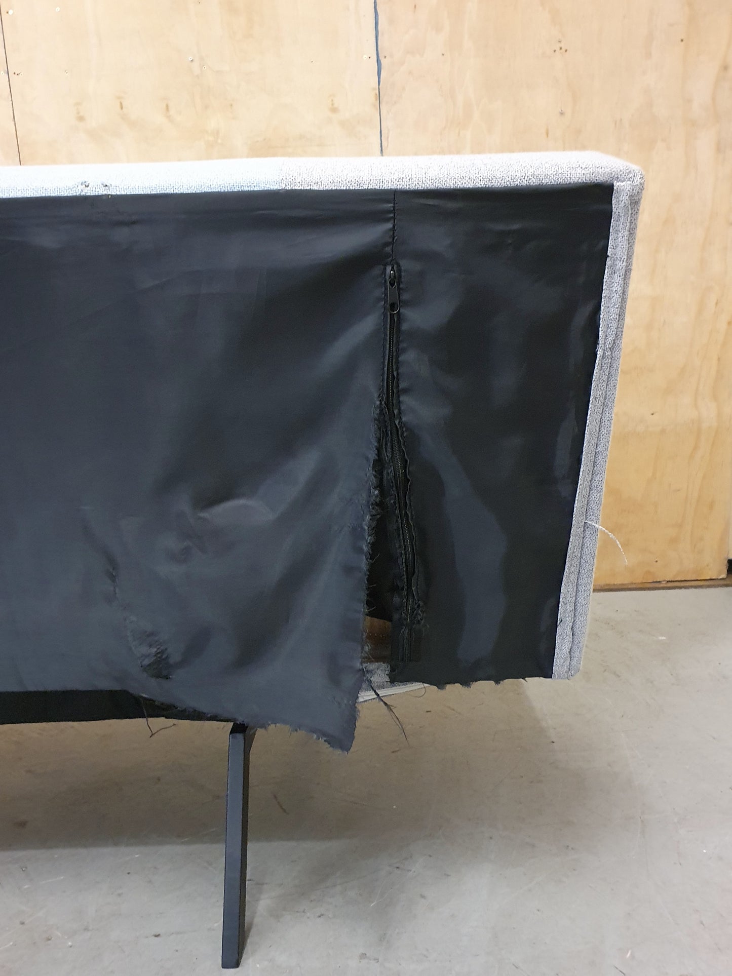 2 Seater Clik-Clak Sofa Bed - EL104911