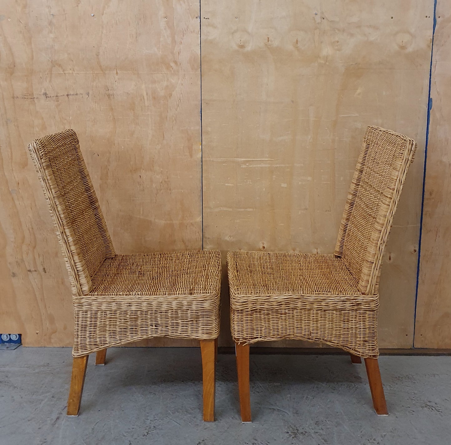 2 Matching Straw High Back Dining Chairs with Wooden Feet - EL104000 / EL104001