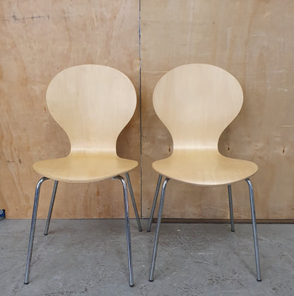 2 Matching Wood Dining Chairs with Round Seat and Back Rest - EL104561 / EL104562