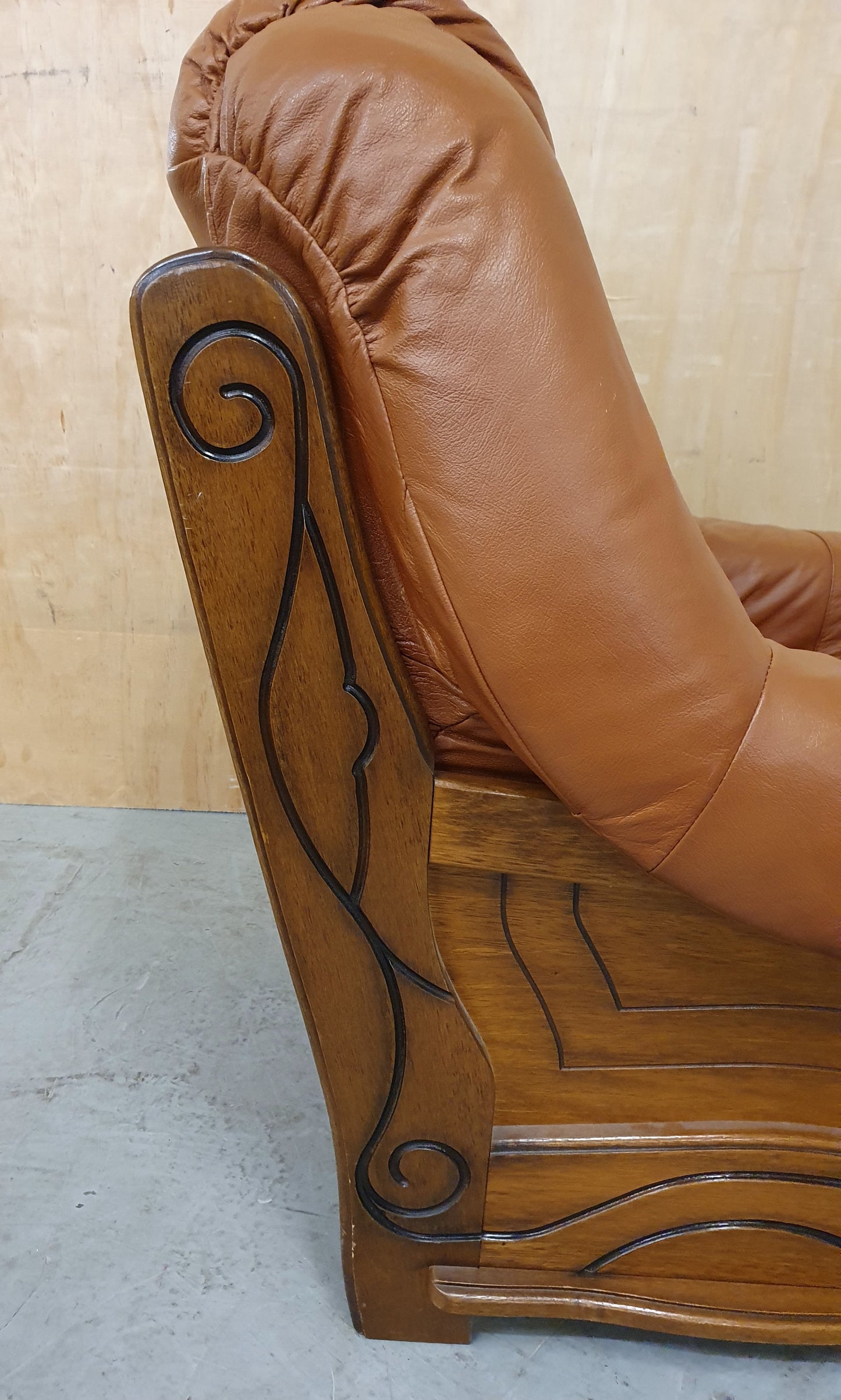 Brown Leather Armchair with Decorative Wooden Frame - 103095