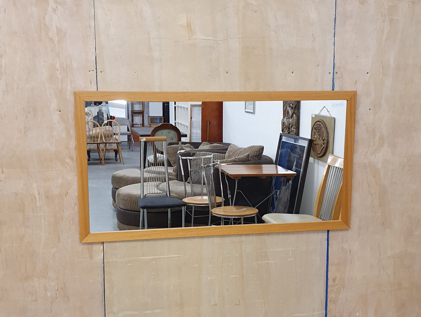 Wooden Framed Rectangular Hanging Mirror - EL102042